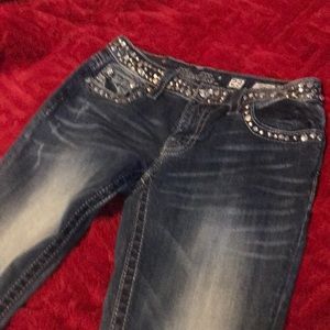 Miss Me boot cut jeans worn once Smoke free